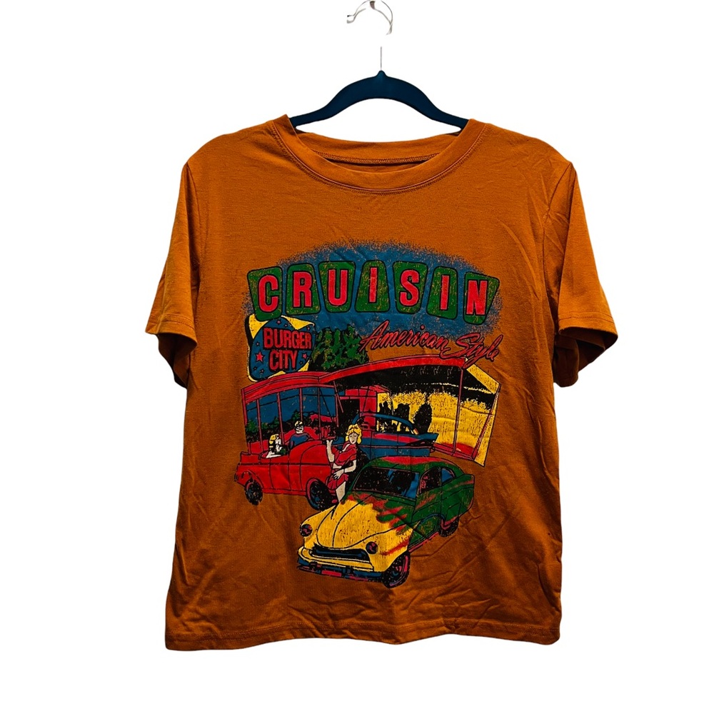 Women’s graphic tee